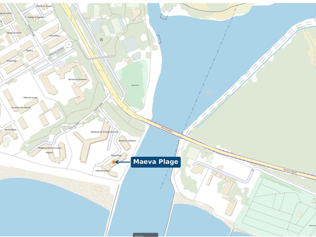Plan IGN local situant la résidence Maeva Plage, 52z allée du Levant